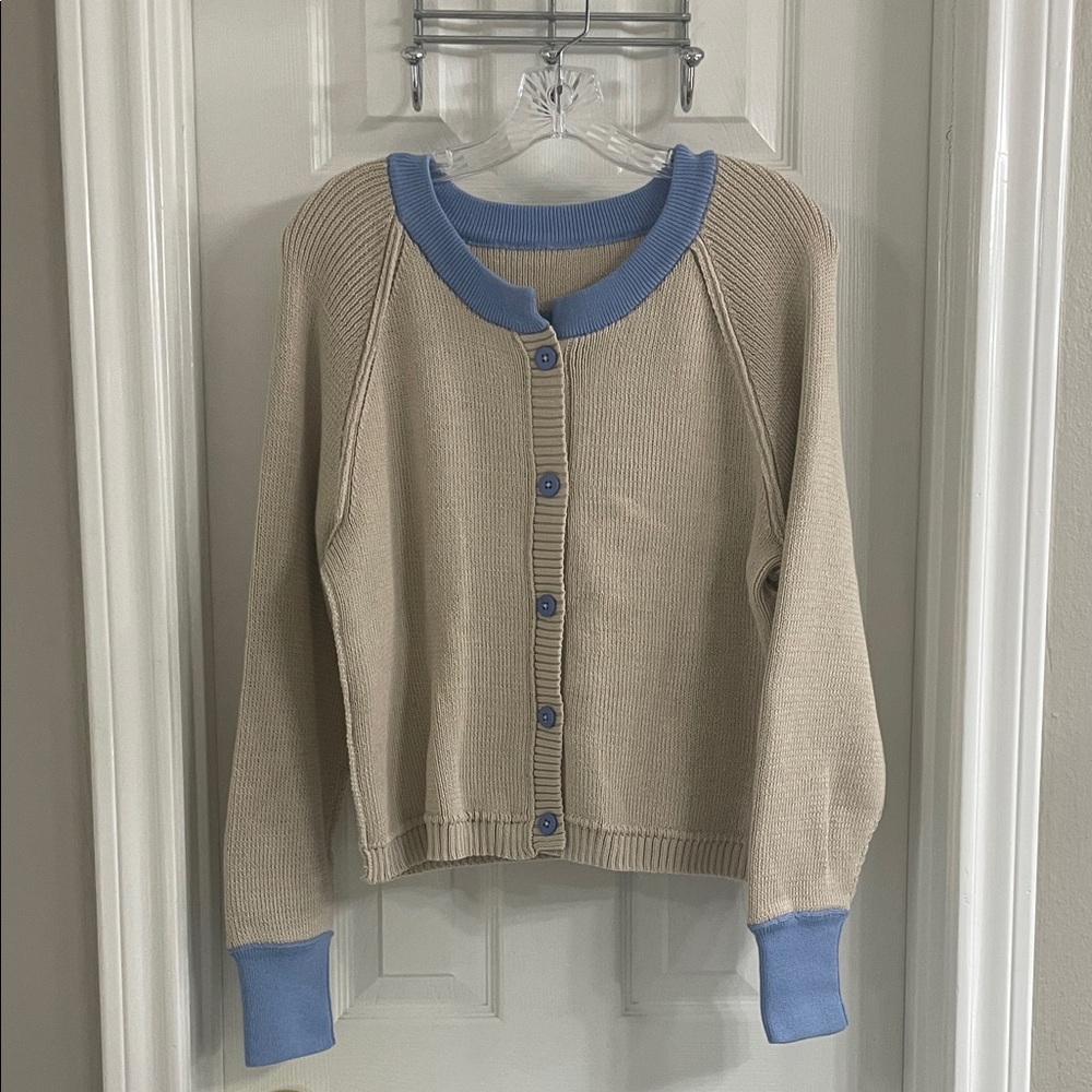 Super Cute Beige Cardigan Sweater with Blue Trim Size M